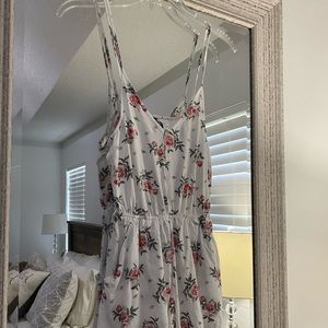 Cute romper! Size 4.